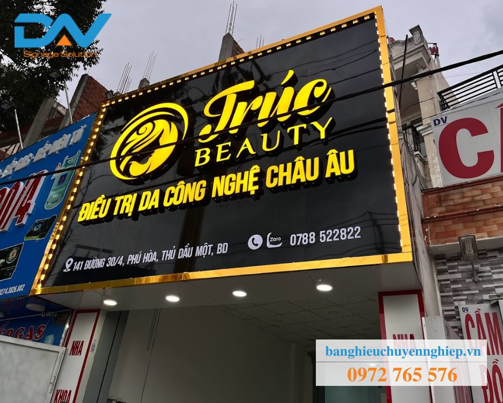 Bảng hiệu quảng cáo spa Trúc Beauty